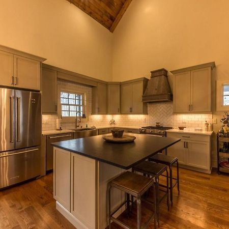 Sweet Retreat At Sweetgrass Villa Blowing Rock Exterior photo